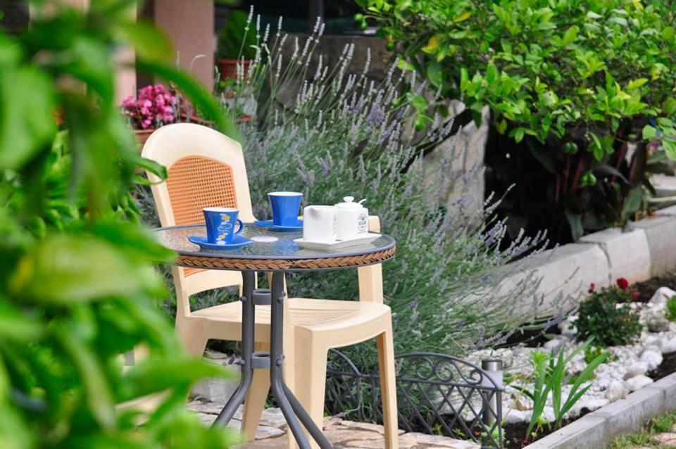Apartments Franic Ploce  Ngoại thất bức ảnh